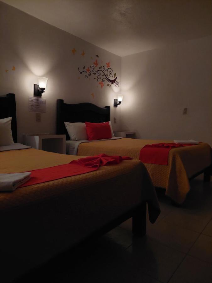 Hotel Posada Las Casas San Cristóbal de Las Casas Esterno foto