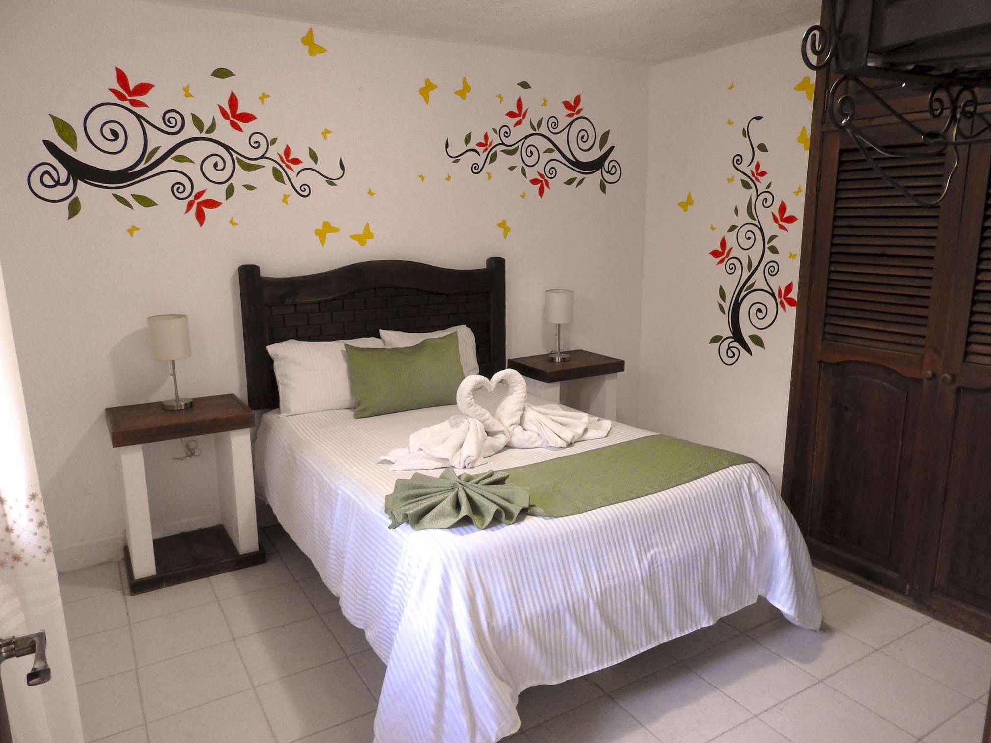Hotel Posada Las Casas San Cristóbal de Las Casas Esterno foto