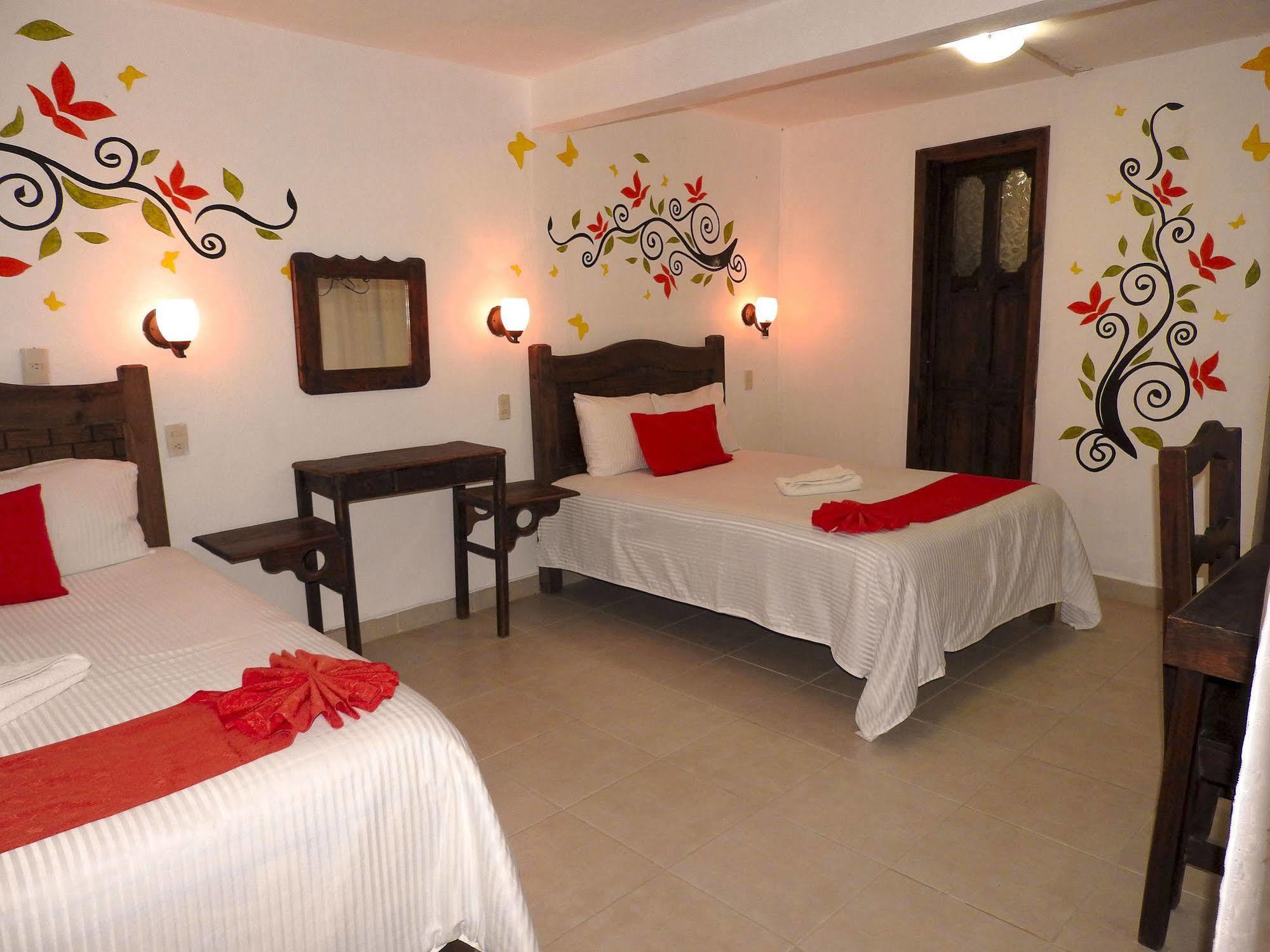 Hotel Posada Las Casas San Cristóbal de Las Casas Esterno foto