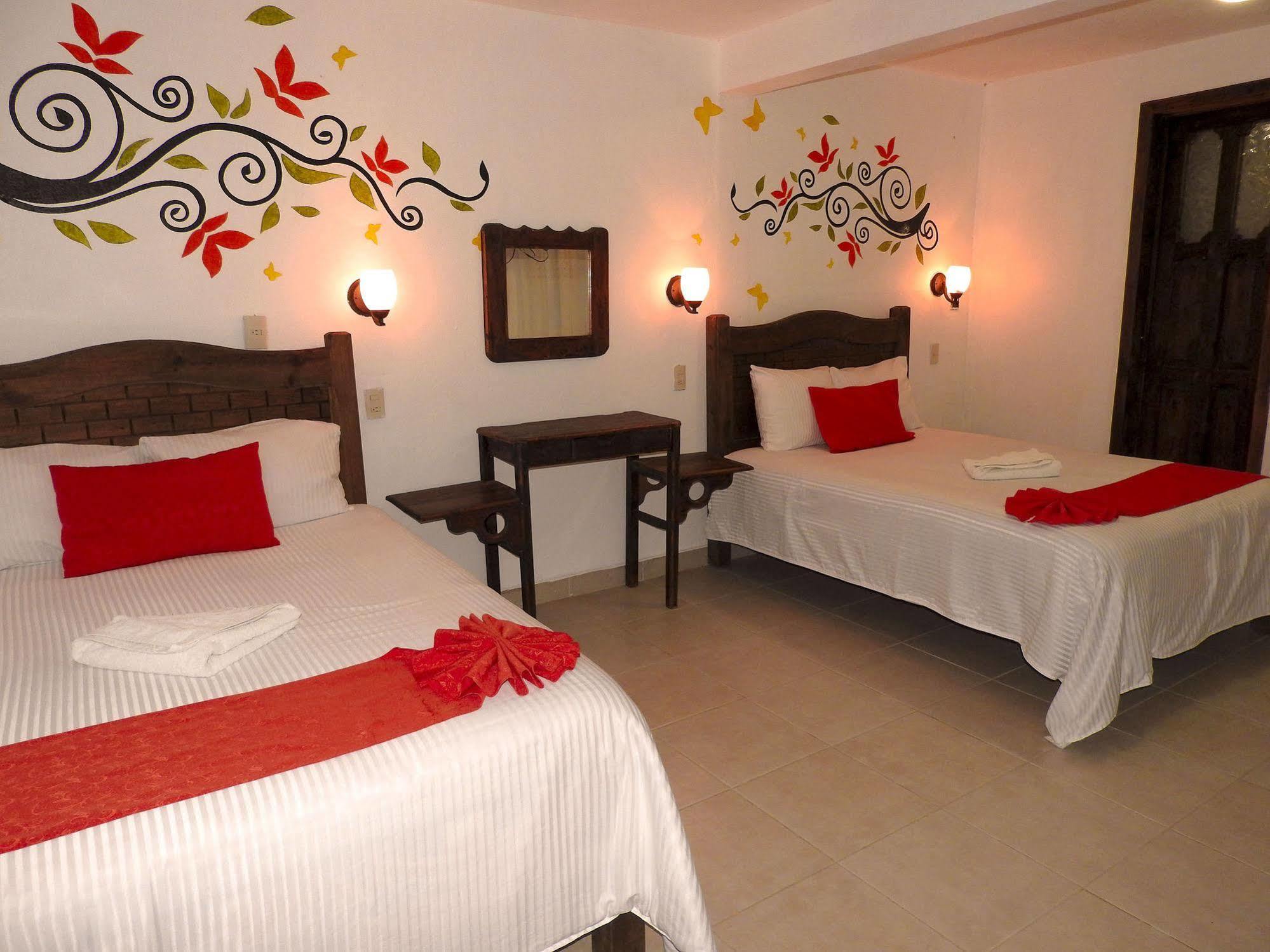 Hotel Posada Las Casas San Cristóbal de Las Casas Esterno foto