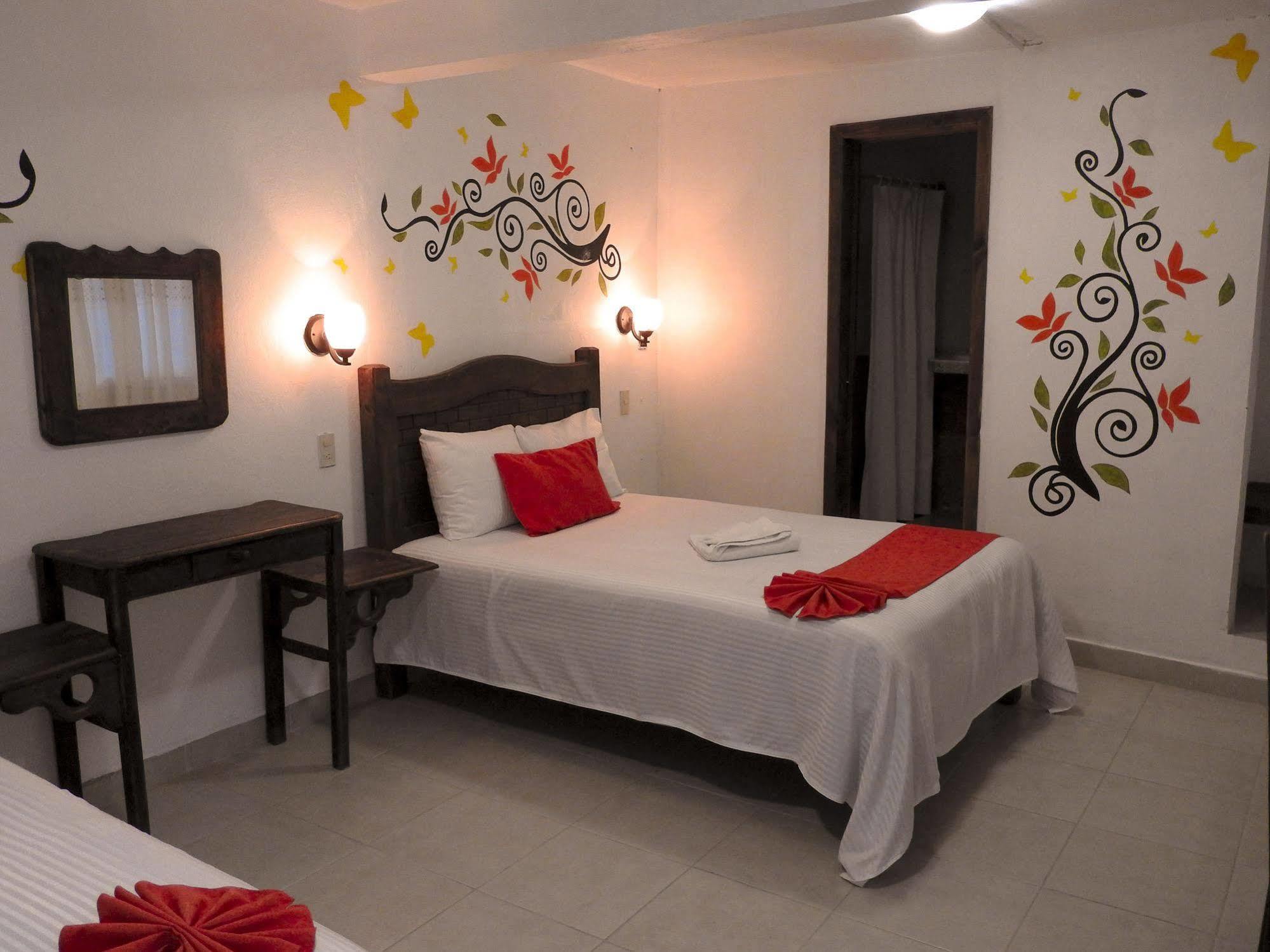 Hotel Posada Las Casas San Cristóbal de Las Casas Esterno foto